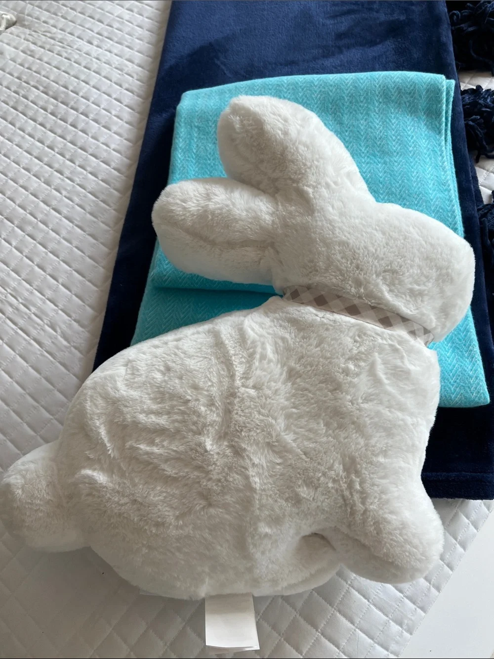 NWT! cupcakes & cashmere White Plush Bunny Pillow with gray white gingham Ribbon